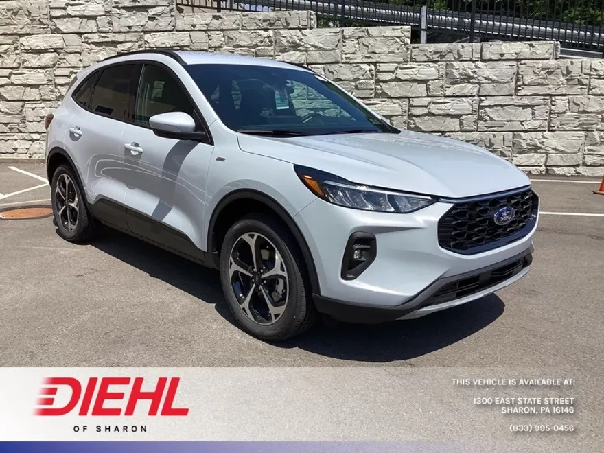 2025 Ford Escape Hybrid ST-Line Select photo 1