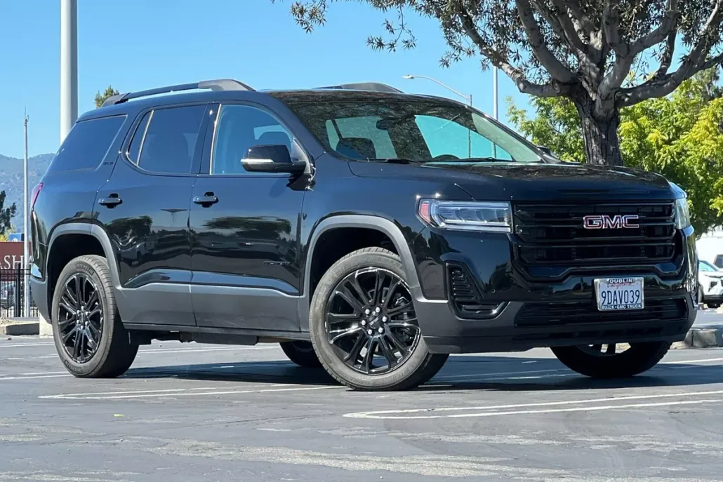 2023 Gmc Acadia SLE photo 1