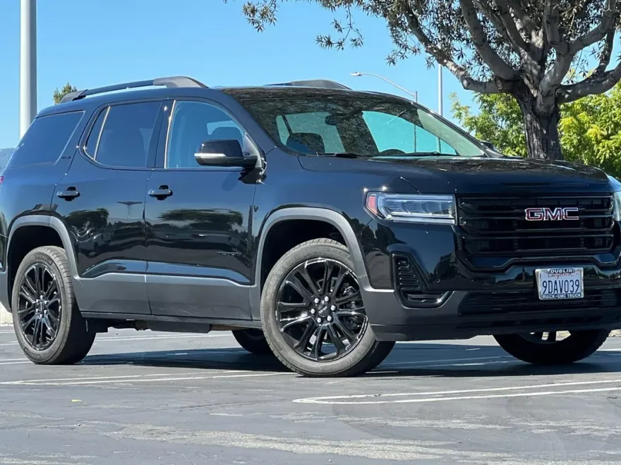 2023 Gmc Acadia SLE photo 1