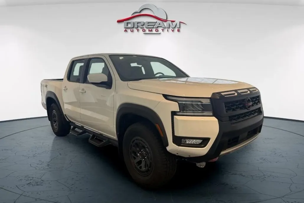 2025 Nissan Frontier PRO-4X photo 1