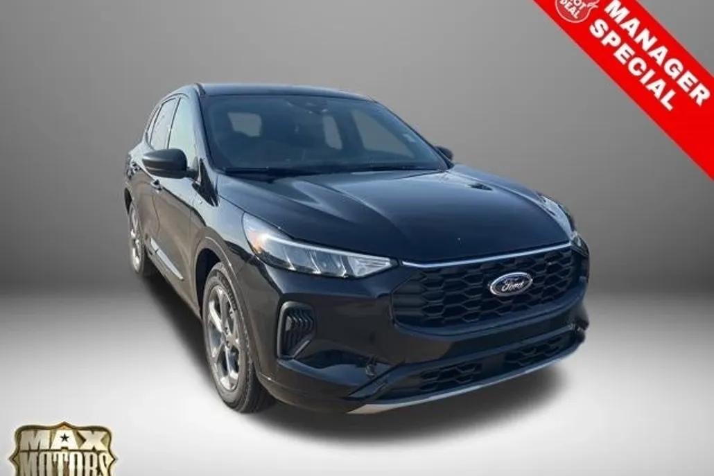 2024 Ford Escape ST-Line photo 1