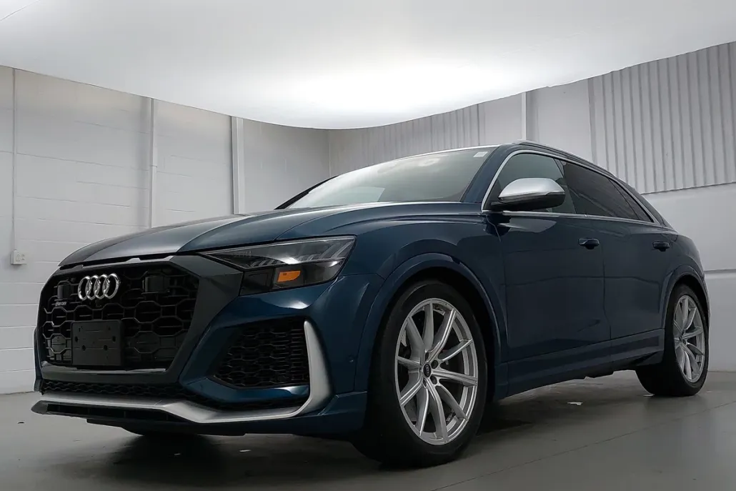 2022 Audi RS Q8 photo 1