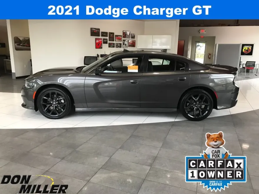 2021 Dodge Charger GT photo 1