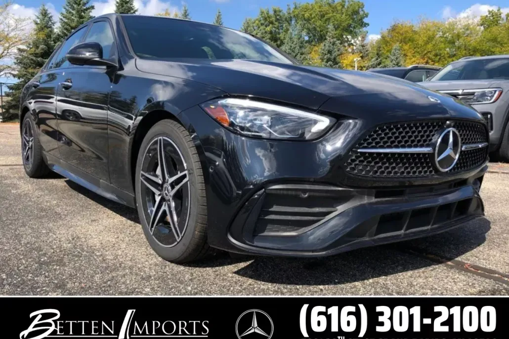 2024 Mercedes Benz C 300 4MATIC Sedan photo 1