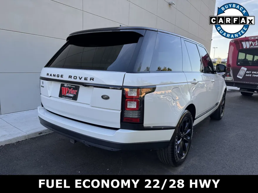 2017 Land Rover Range Rover HSE photo 1