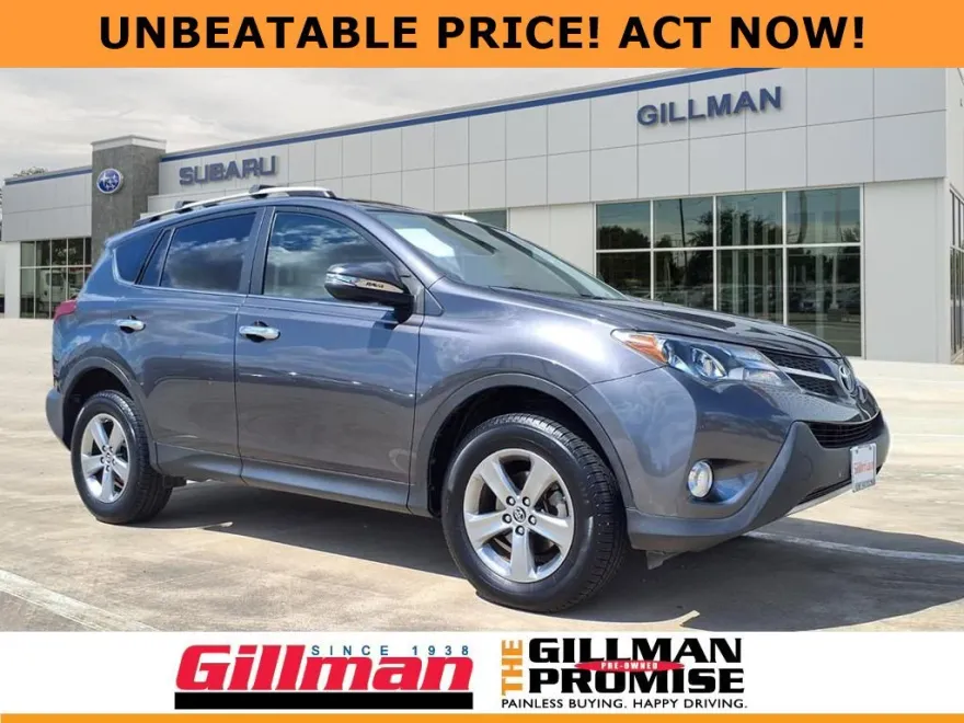 2015 Toyota RAV4 XLE photo 1