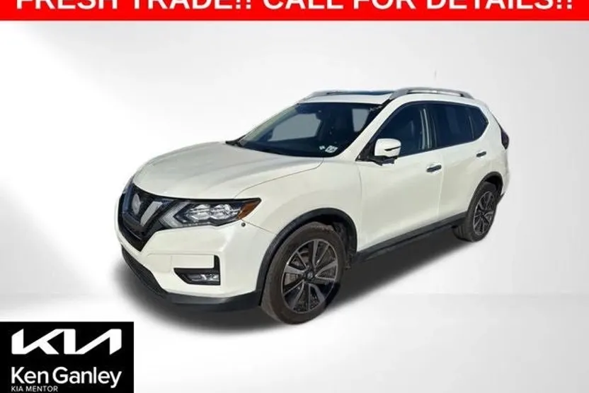 2020 Nissan Rogue SL photo 1