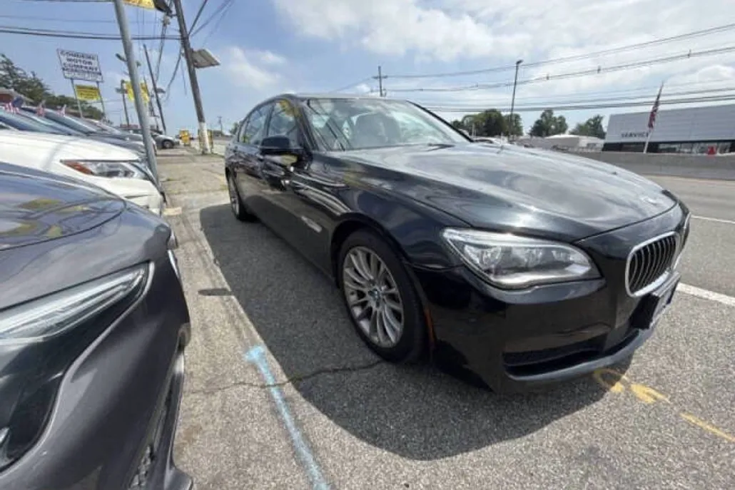 2015 Bmw 750Li / ALPINA B7 photo 1