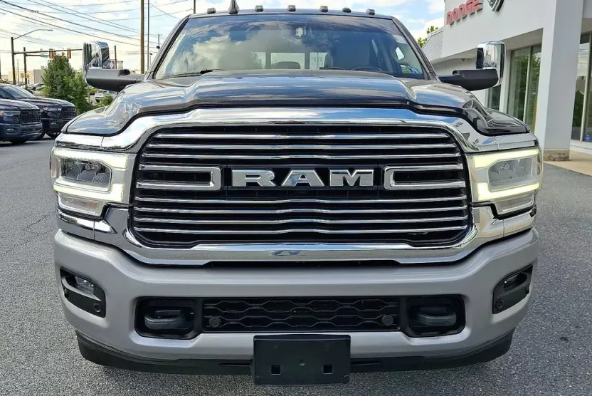 2022 Ram 3500 Laramie photo 1