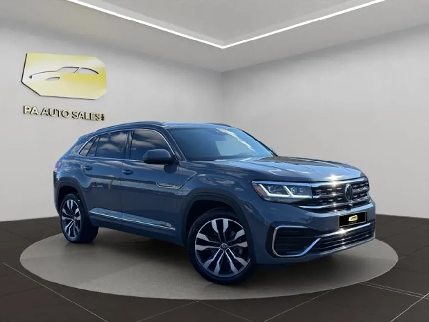 2022 Volkswagen Atlas Cross Sport V6 SEL Premium R-Line photo 1