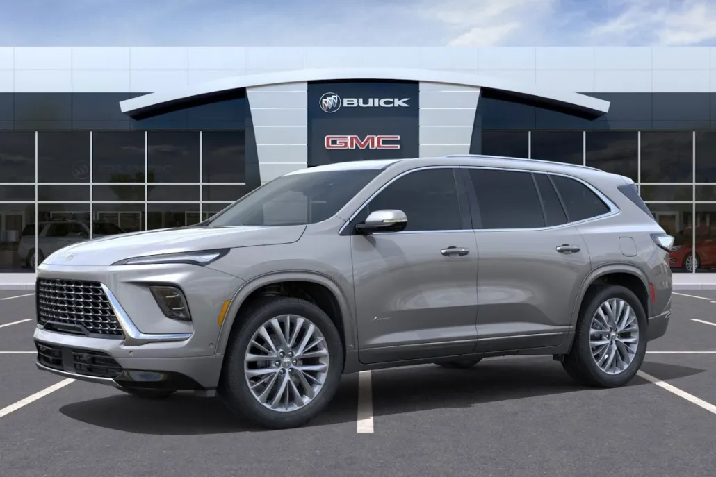2026 Buick Enclave Avenir photo 1