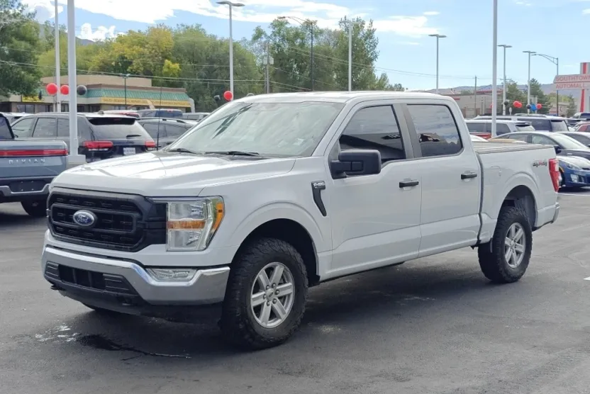 2022 Ford F-150 XL photo 1