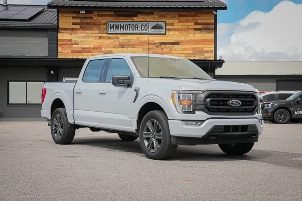 2022 Ford F-150 XLT photo 1