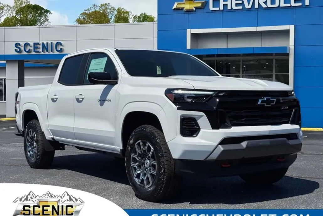 2026 Chevrolet Colorado Z71 photo 1