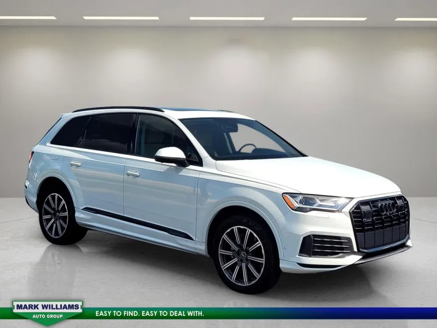 2023 Audi Q7 45 Premium Plus photo 1
