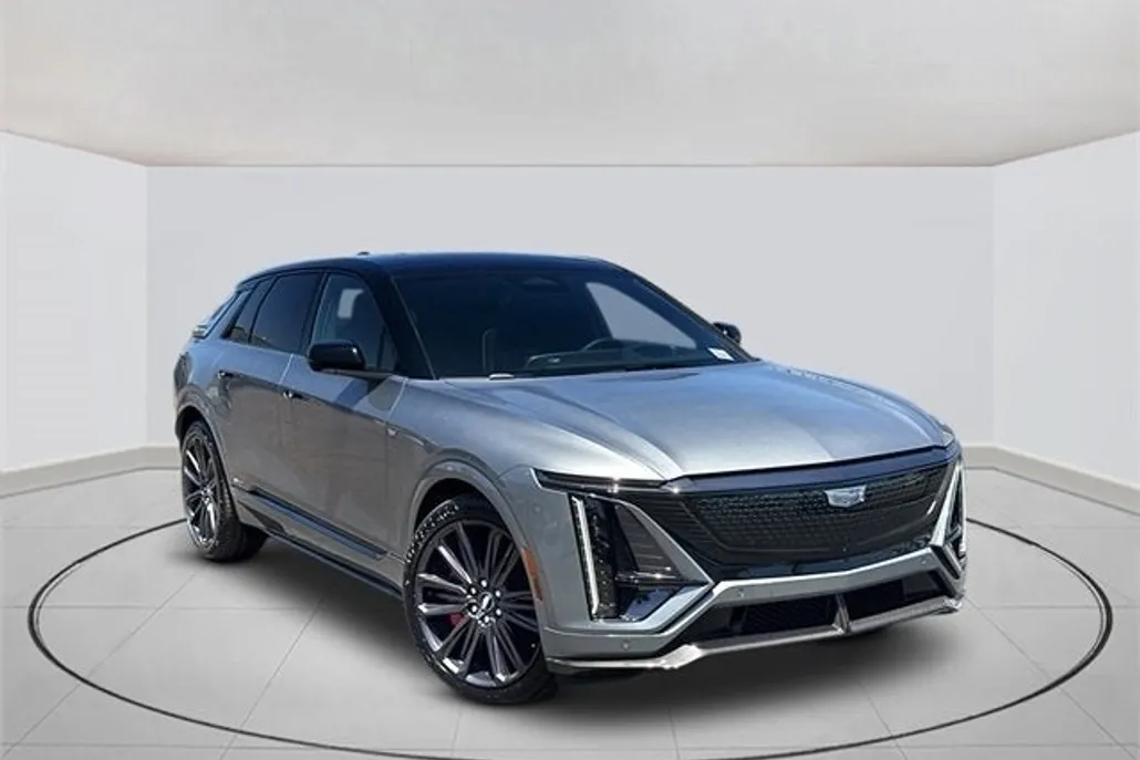 2026 Cadillac Lyriq photo 1