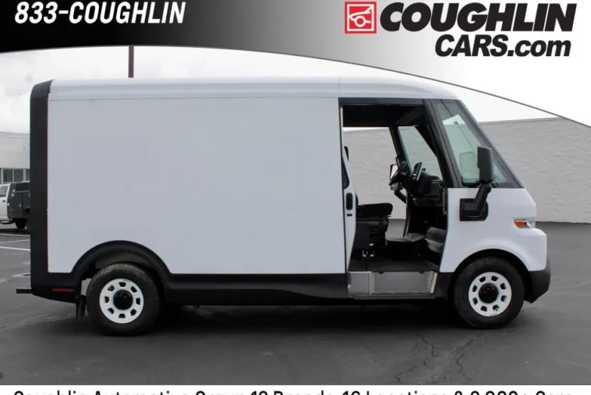 2025 Chevrolet BrightDrop 400 photo 1