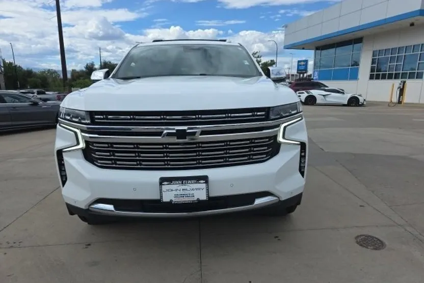 2021 Chevrolet Tahoe Premier photo 1