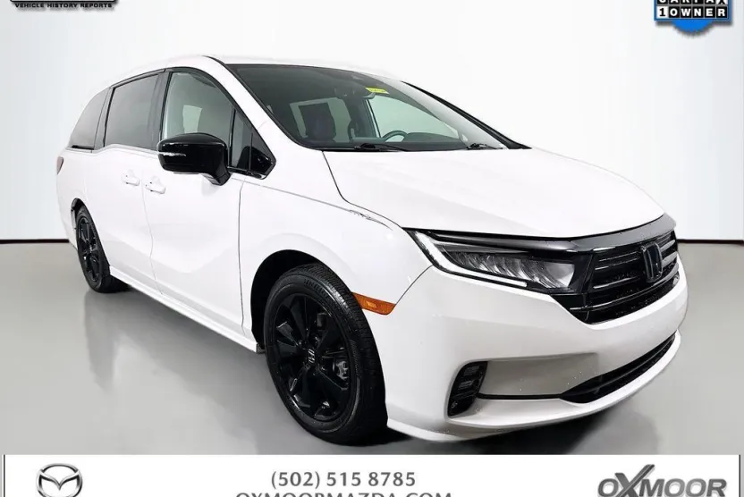 2024 Honda Odyssey Sport photo 1