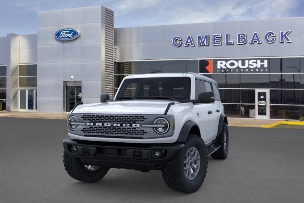 2025 Ford Bronco Badlands photo 1