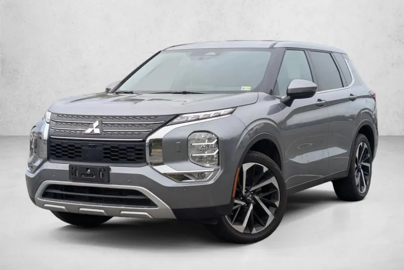 2023 Mitsubishi Outlander SE Black Edition Ralliart photo 1