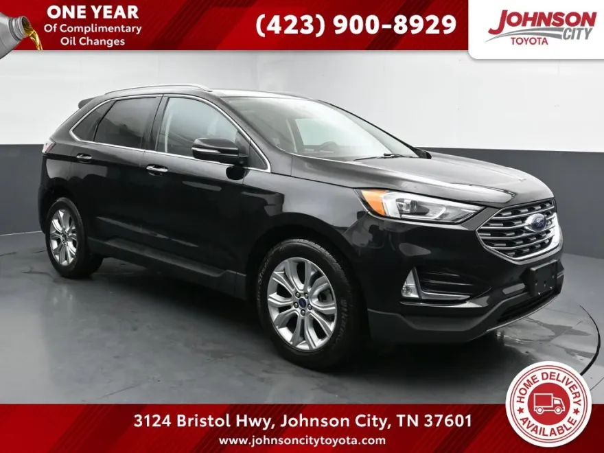 2022 Ford Edge Titanium photo 1