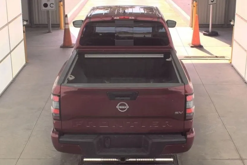 2024 Nissan Frontier SV photo 1