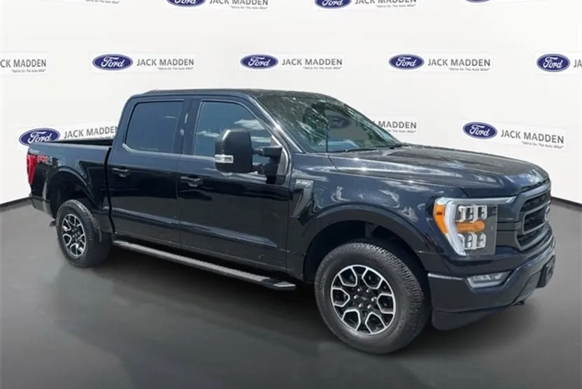 2021 Ford F-150 XLT photo 1