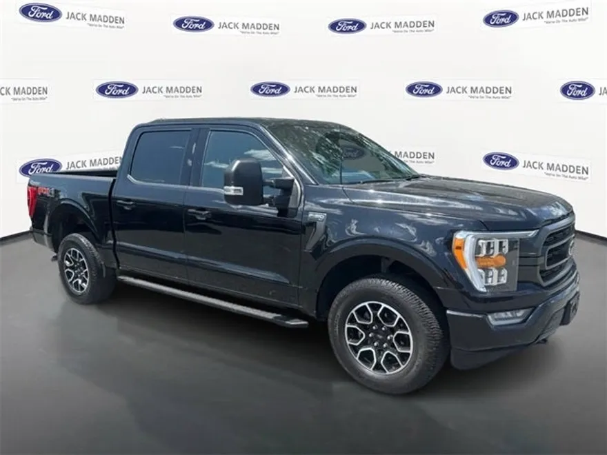2021 Ford F-150 XLT photo 1