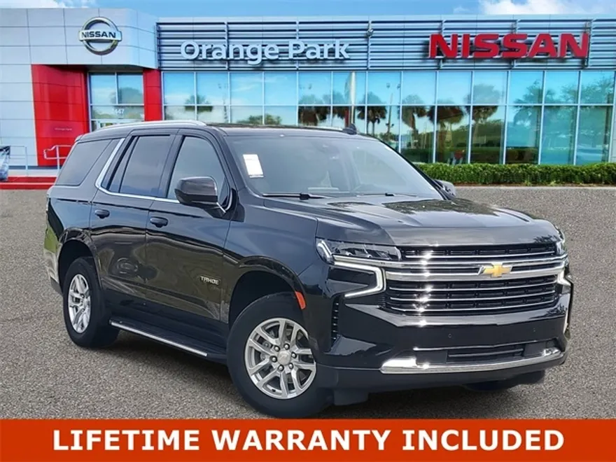 2023 Chevrolet Tahoe LT photo 1