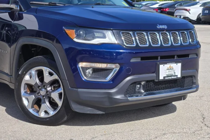 2018 Jeep Compass Limited photo 1