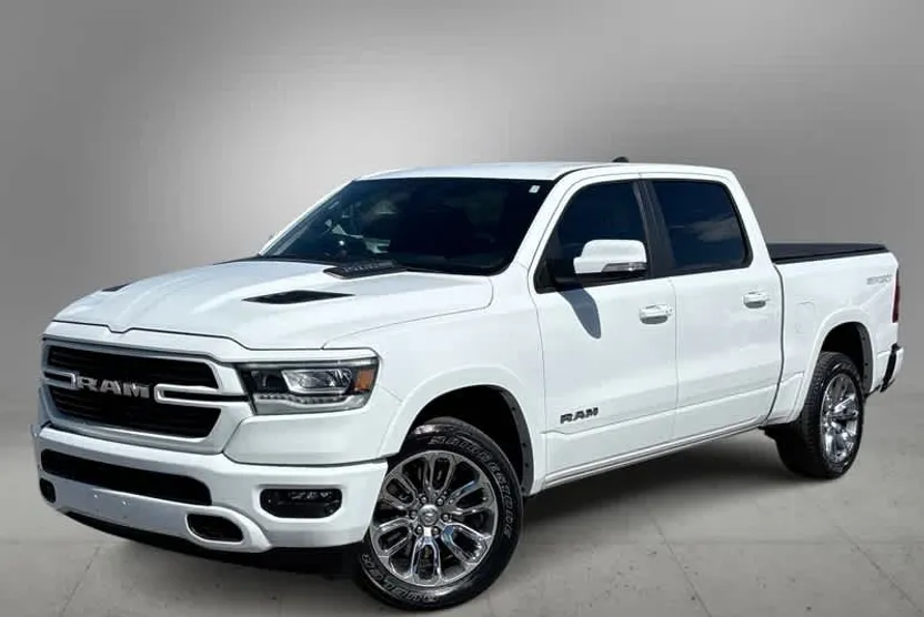 2022 Ram 1500 Laramie photo 1
