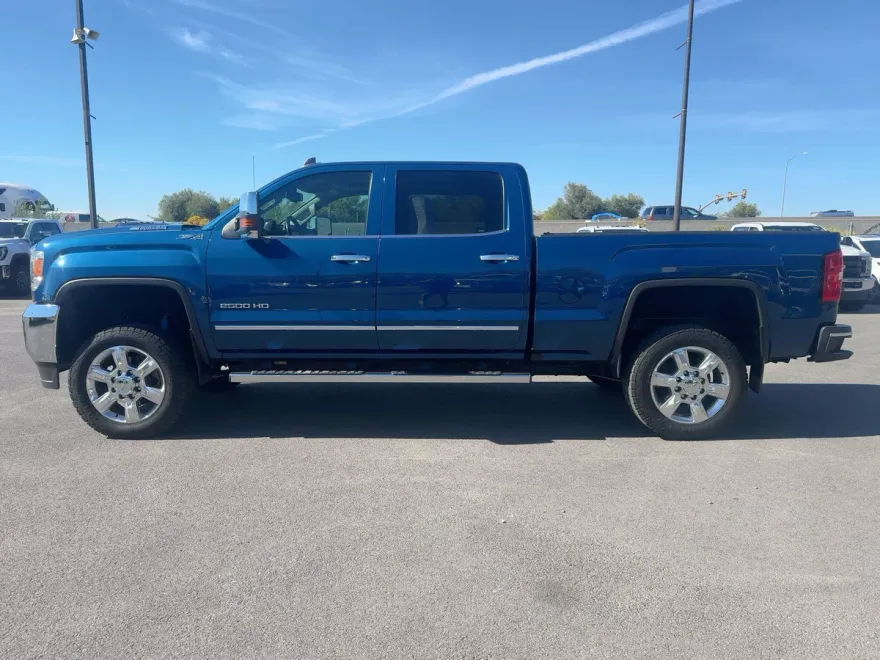 2018 Gmc Sierra 2500 HD SLT photo 1