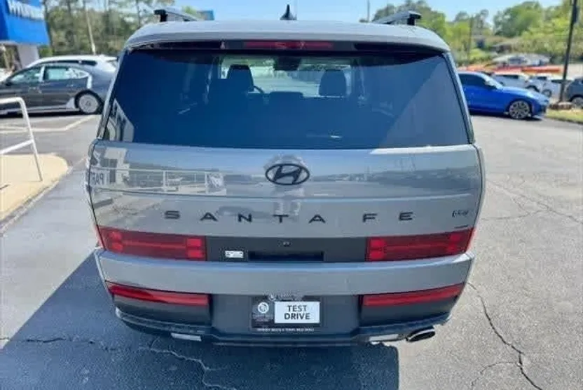 2025 Hyundai Santa Fe XRT photo 1