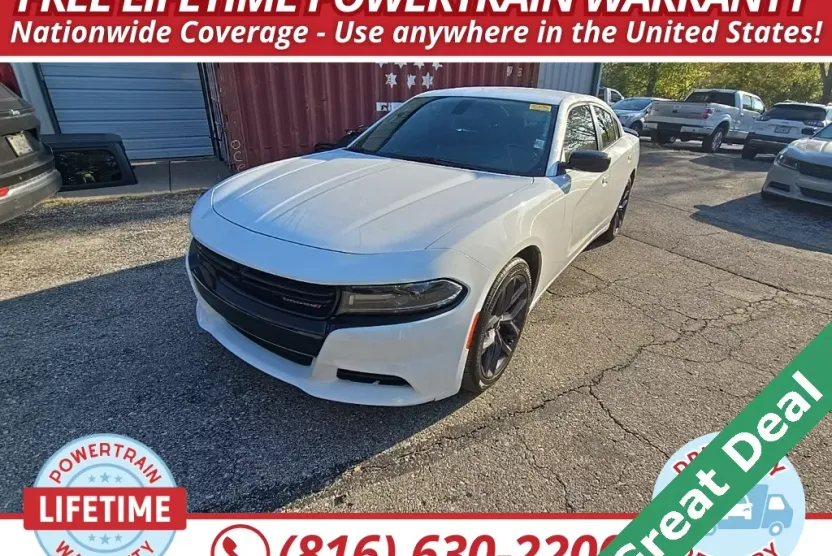 2019 Dodge Charger SXT photo 1
