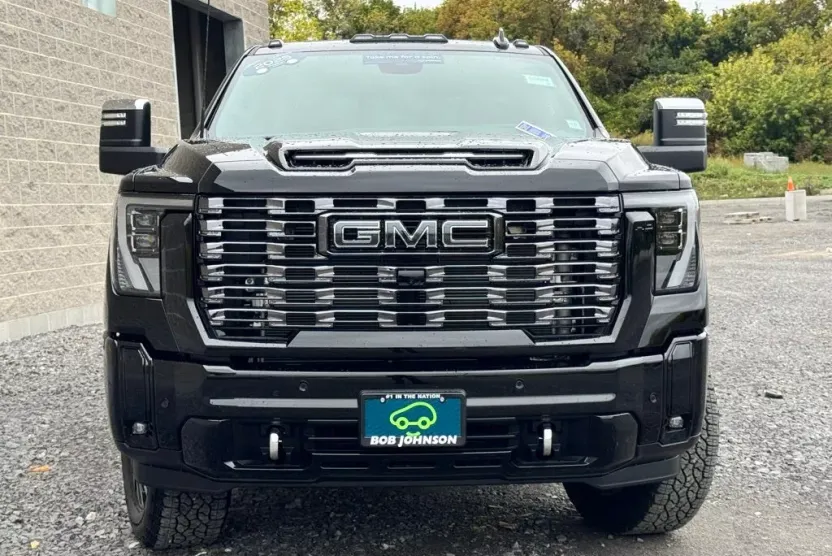 2025 Gmc Sierra 2500 HD Denali Ultimate photo 1