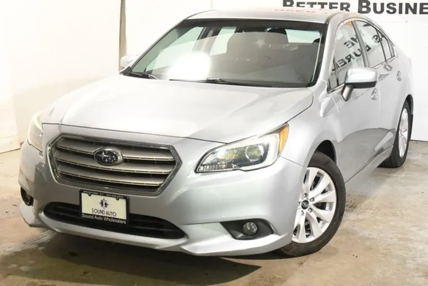 2016 Subaru Legacy 2.5i Premium photo 1