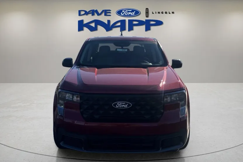 2025 Ford Maverick XLT photo 1