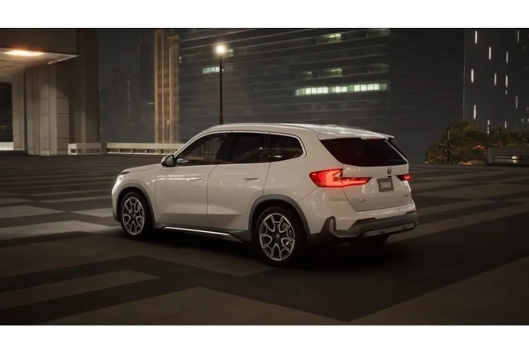 2026 Bmw X1 XDrive28i photo 1