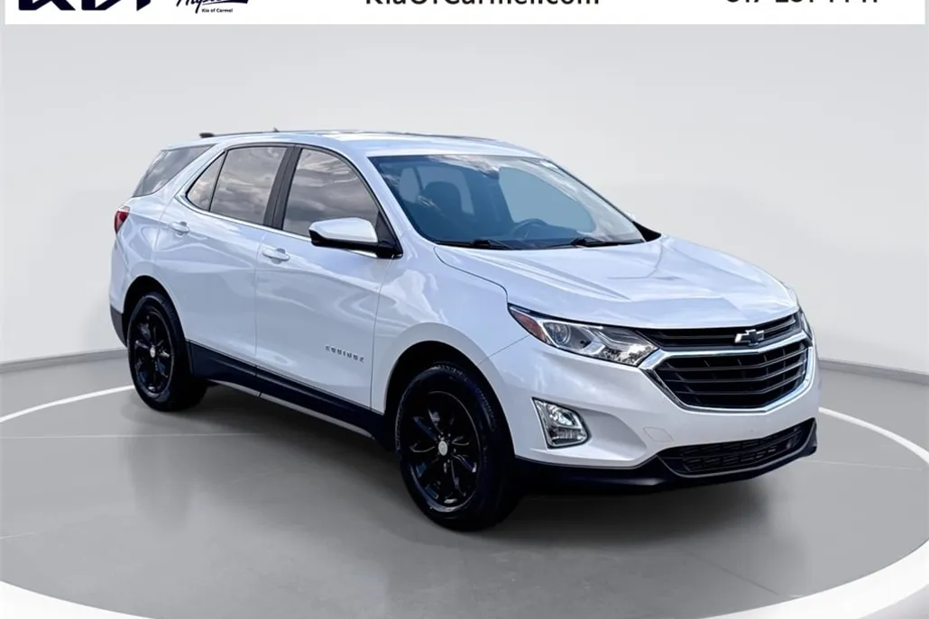 2021 Chevrolet Equinox LT photo 1