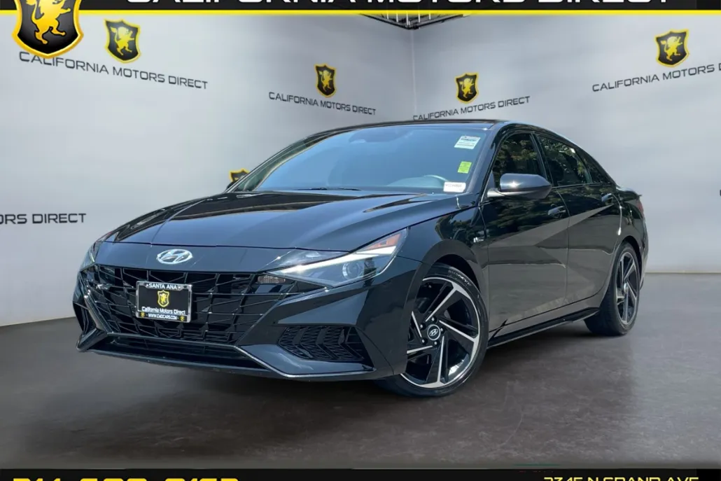 2022 Hyundai Elantra N Line photo 1