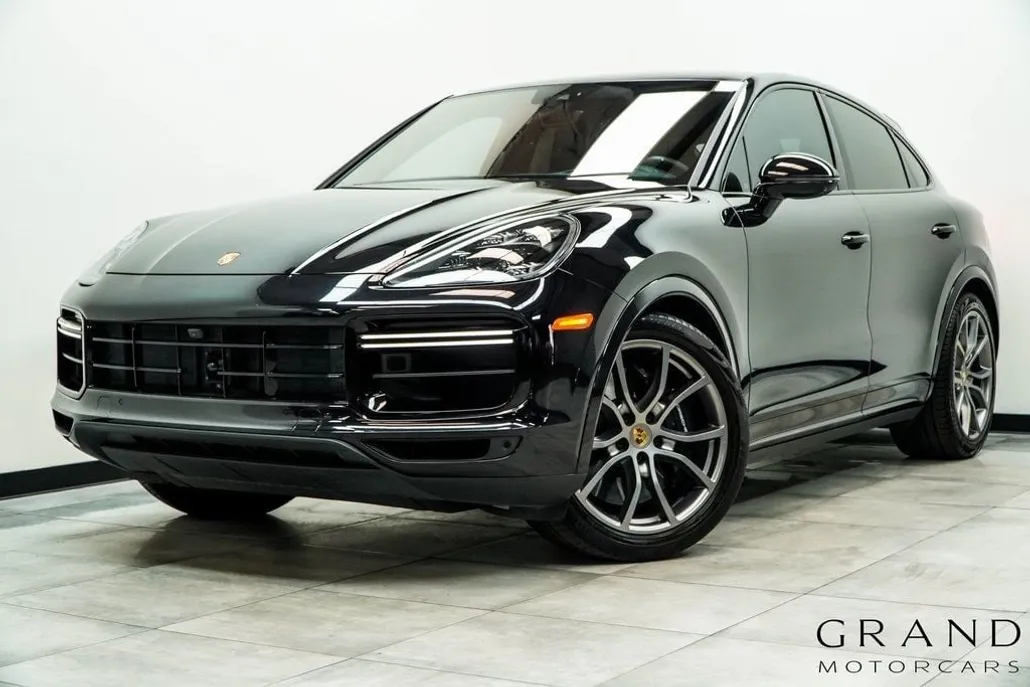2021 Porsche Cayenne Coupe Turbo photo 1