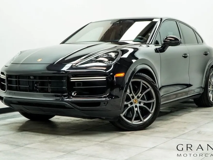 2021 Porsche Cayenne Coupe Turbo photo 1