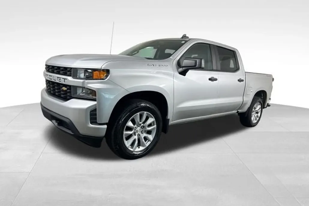2022 Chevrolet Silverado 1500 Custom photo 1