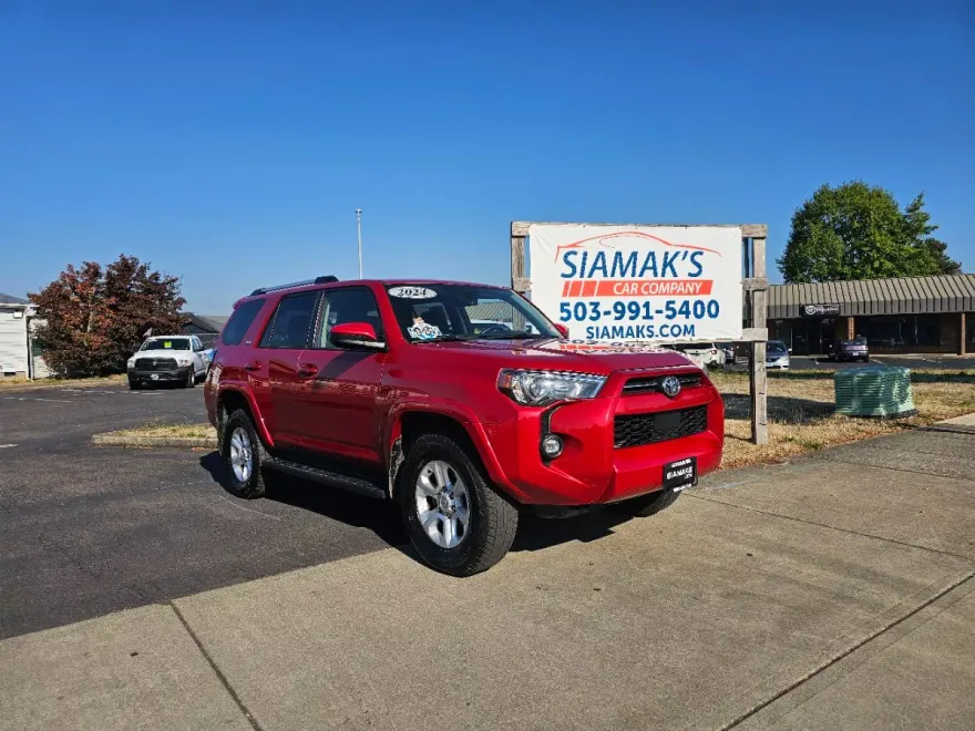 2024 Toyota 4Runner SR5 photo 1