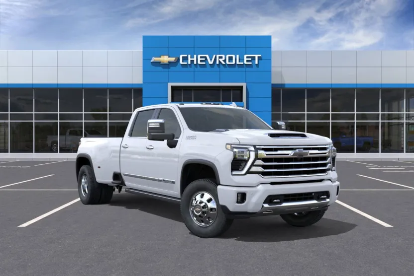 2026 Chevrolet Silverado 3500HD High Country photo 1