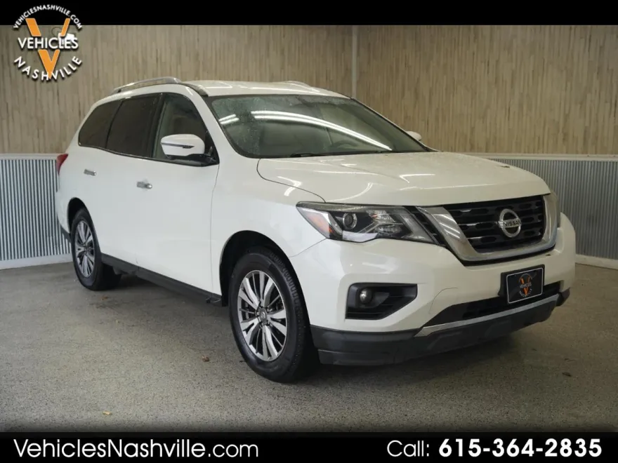 2018 Nissan Pathfinder 4x4 SL photo 1