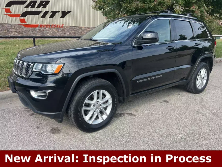 2018 Jeep Grand Cherokee Laredo photo 1