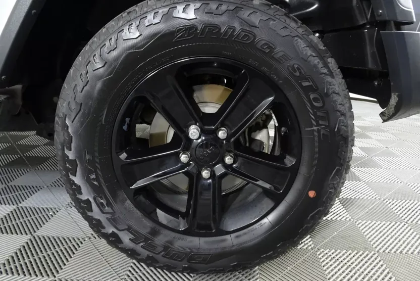 2021 Jeep Wrangler Unlimited Sahara Altitude photo 1