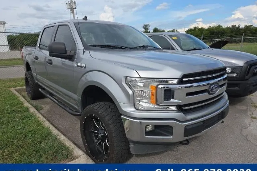 2020 Ford F-150 XLT photo 1